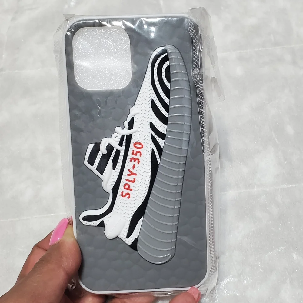 Textured Yeezy 350 Shoe Print Zebra For IPhone 12 Pro